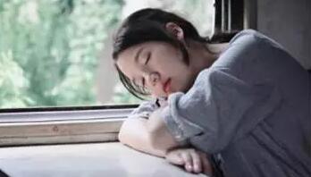 人生四季，挽不住时间的手，留不住春秋枯荣的褪变